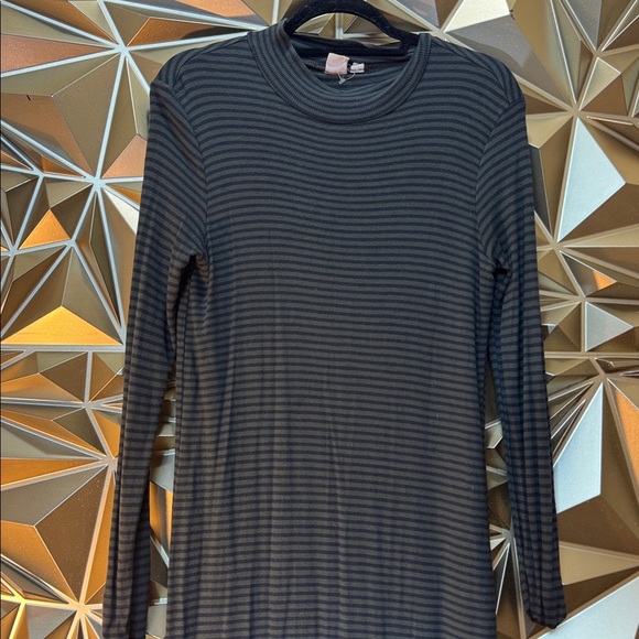 GAP Black and Green Striped Long Sleeve Dress - Picture 2 of 4